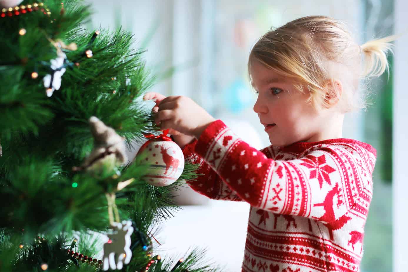 Dad furious at Mum for 'ruining Christmas' - 9Honey